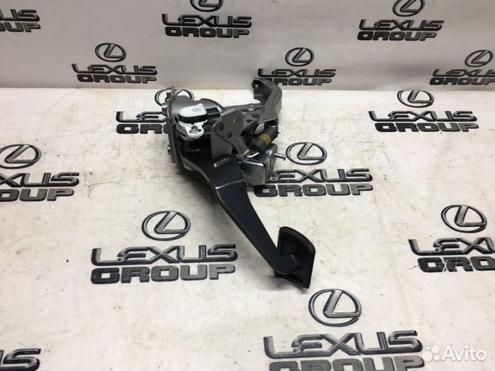 Педаль тормоза Toyota Rav4 AVA44 2arfxe 2015