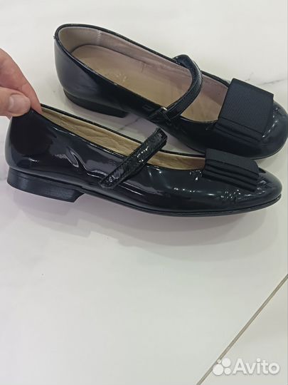 Туфли для девочки 33 размер черные