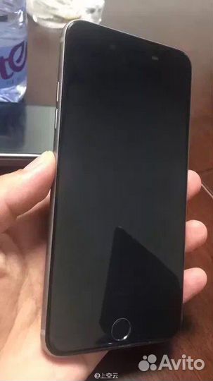 Телефон iPhone 7