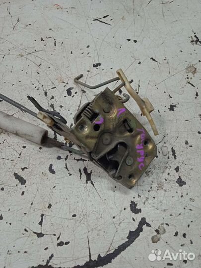 Замок двери задний левый Ford Taurus 1 Форд Таурус