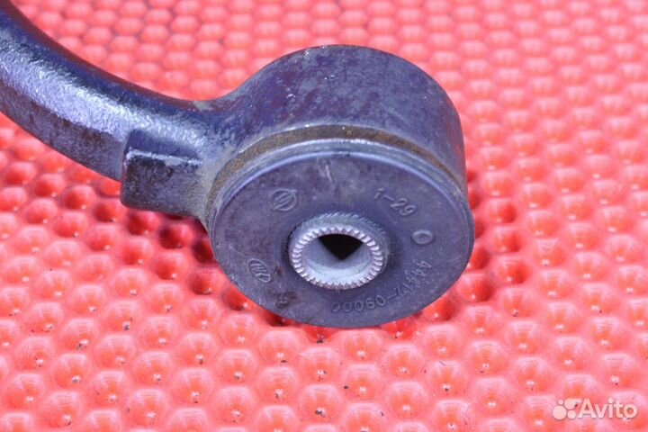 Рычаг подвески передний верхний правый SsangYong 4