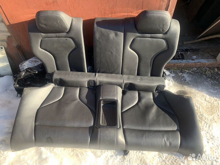 BMW M4 салон в сборе