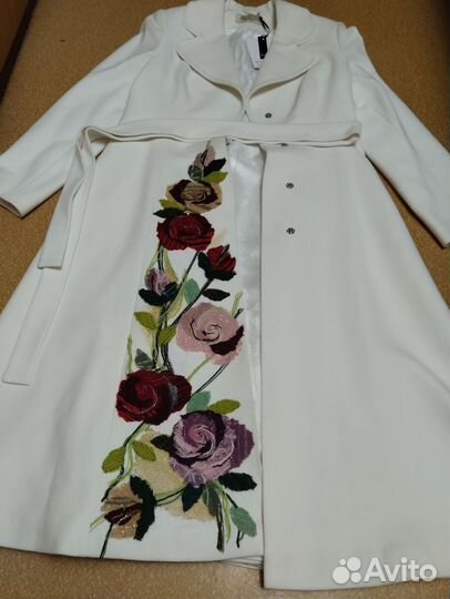 Пальто женское 48 50 новое