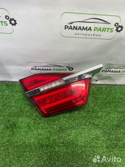 Стоп-сигнал задний левый Toyota Camry 55 2.0 2012