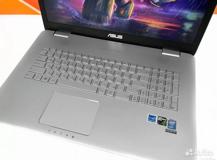 Asus i3 / 12 gb / SSD 256 / mx 2 gb