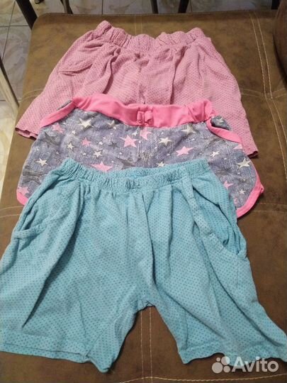 Одежда для девочки пакетом 135-146