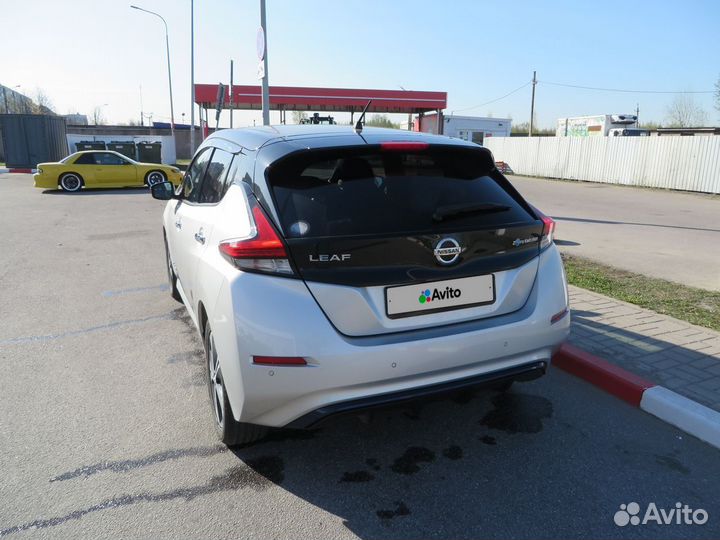 Nissan Leaf AT, 2019, 130 000 км