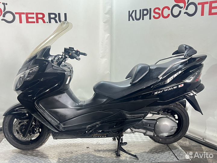 Скутер Suzuki Burgman (SkyWave) 400