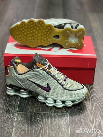 Кроссовки Nike Air Shox