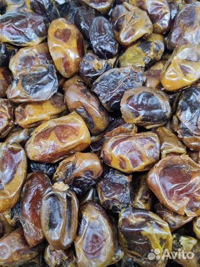 Финики шоколадные