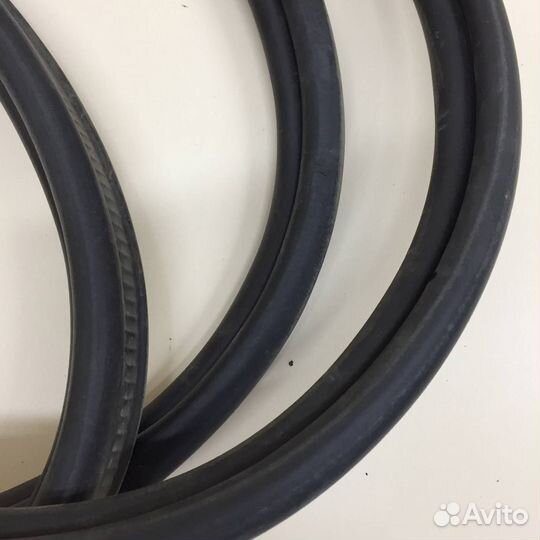 Уплотнитель багажника Nissan Terrano D10 2014