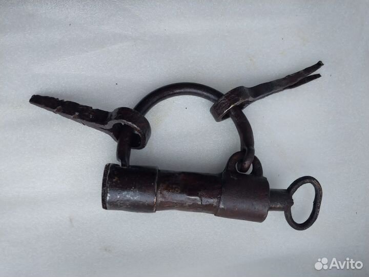 Замок старинный