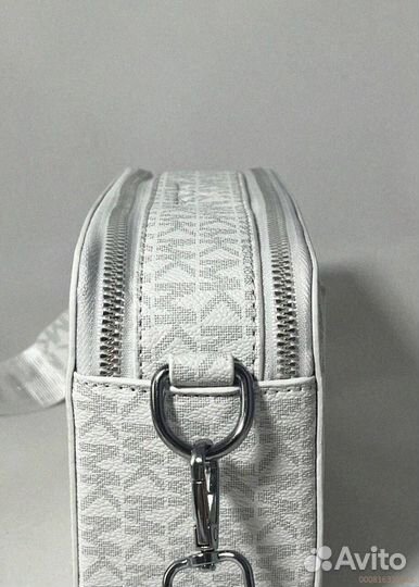 Сумка Michael Kors: ваш стиль через плечо