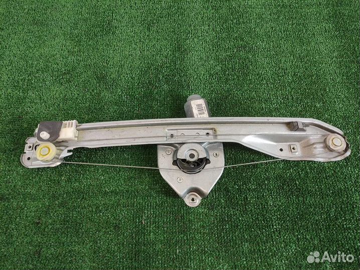 Стеклоподъемник задний левый Renault Clio 3 2006