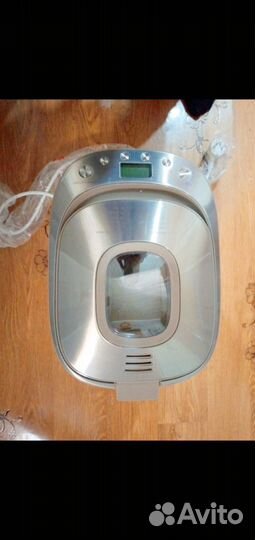 Хлебопечка новая delimano