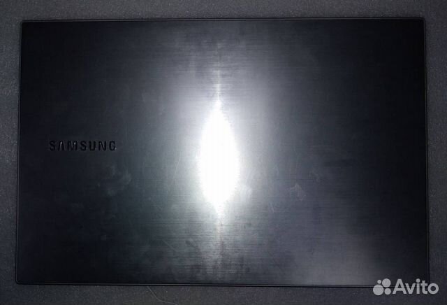 Крышка матрицы Samsung NP305V5A-S0ARU
