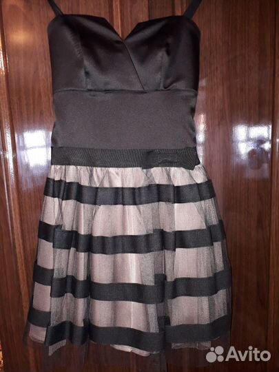 Платья на девушку