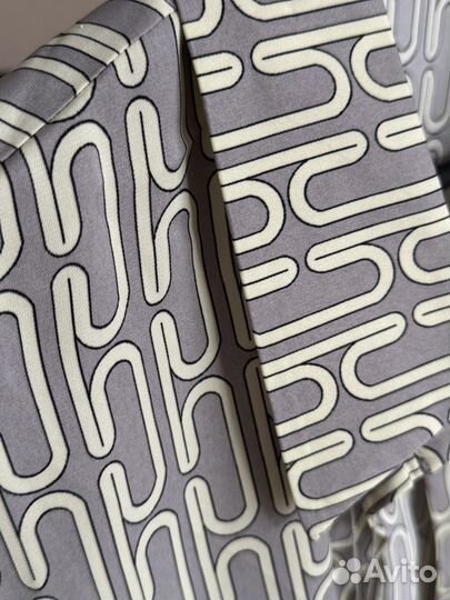 Брючный костюм женский