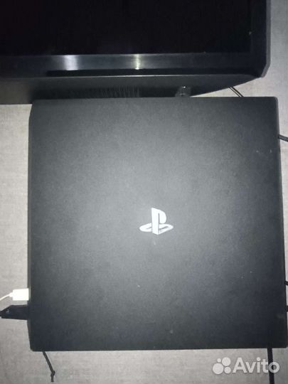 Sony PS4 pro 1000гб