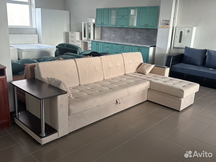 Угловой диван