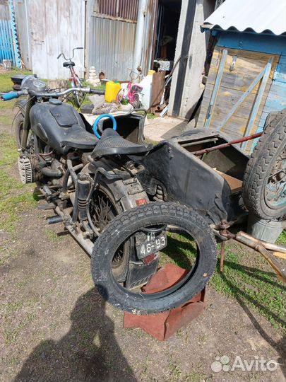 Продам мотоцикл Урал м-72