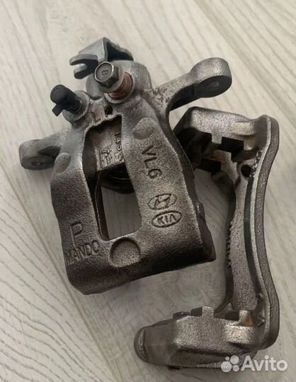 Суппорт тормозной задний левый L Солярис 2/Рио 4