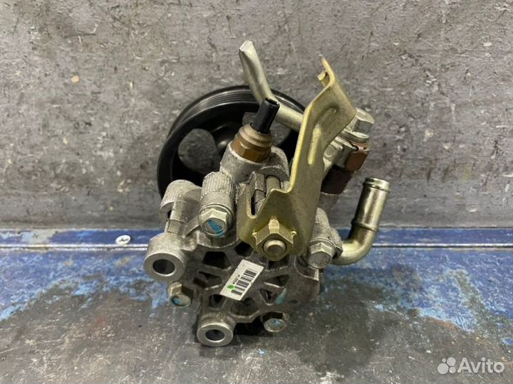 Гур Toyota Avensis T25 1AZ-FSE 2.0