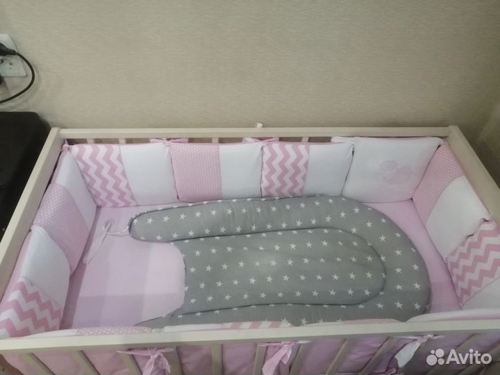 Бортики в детскую кроватку