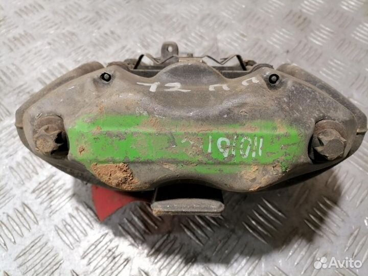 Суппорт передний правый S500 221