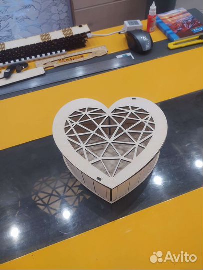 Коробка подарочная