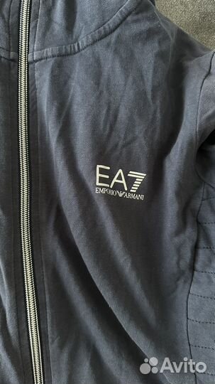 Толстовка ea7 оригинал
