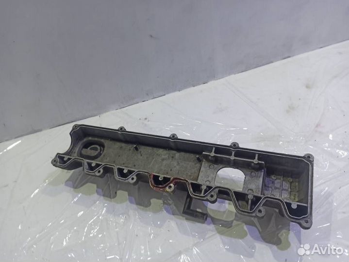 Крышка клапанная Ниссан