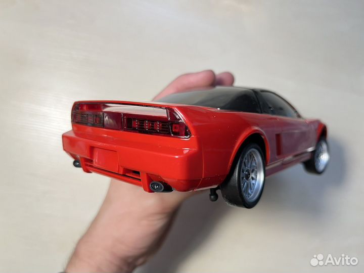 Радиоуправляемая машина Honda NSX 1:18