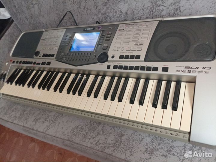 Синтезатор yamaha psr 2000