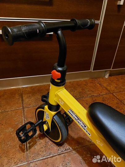 Детский трехколесный велосипед бу трансформер