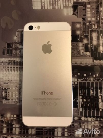 iPhone 5S, 16 ГБ