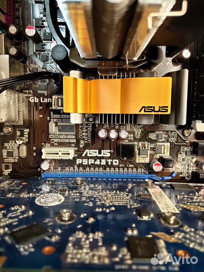 Материнская плата