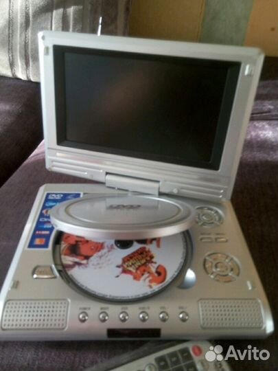 Портативный видеопроигрыватель, телевизор