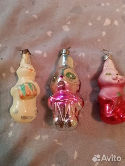 Елочные игрушки зайцы