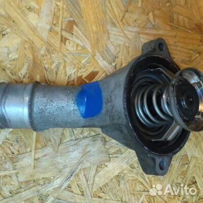 Корпус термостата в сборе Ссанг Йонг D20DT