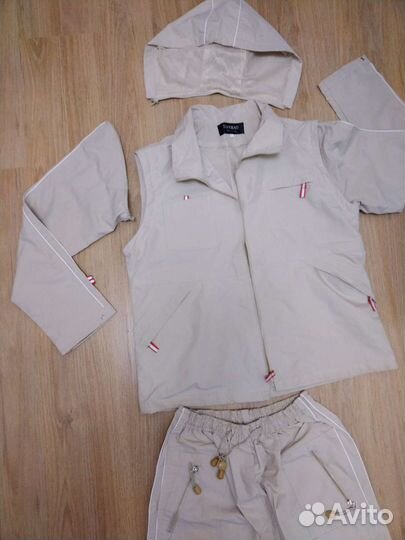 Спортивный костюм женский