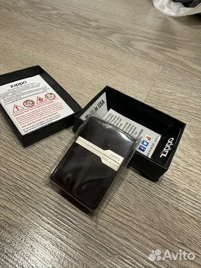 Зажигалка бензиновая zippo