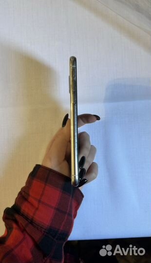 iPhone X, 64 ГБ
