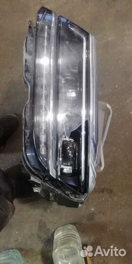 Фара volkswagen tiguan 2 full led левая