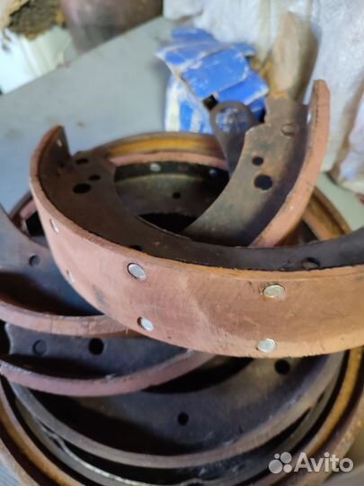 Тормозные колодки УАЗ