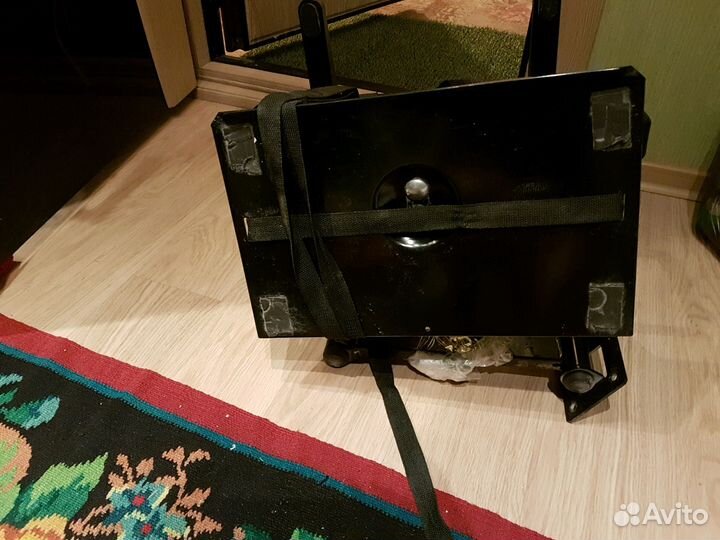 Продам кроншиейн для телевизора