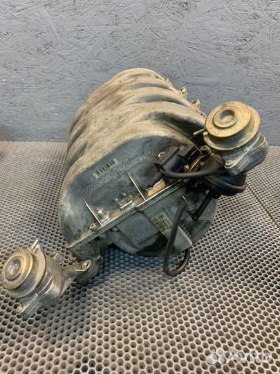 Коллектор впускной Mercedes-Benz Sl500 230.475 M