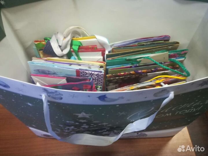 Подарочные пакеты