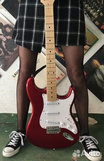 Электрогитара (+ чехол)