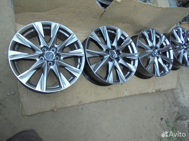 Оригинальные литые диски Mazda CX5 7JR19 et45
